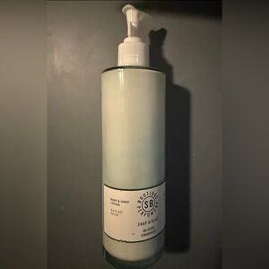 Shay and Blue London Blood Orange Hand and Body Lotion 8.4 fl oz Unisex Vegan